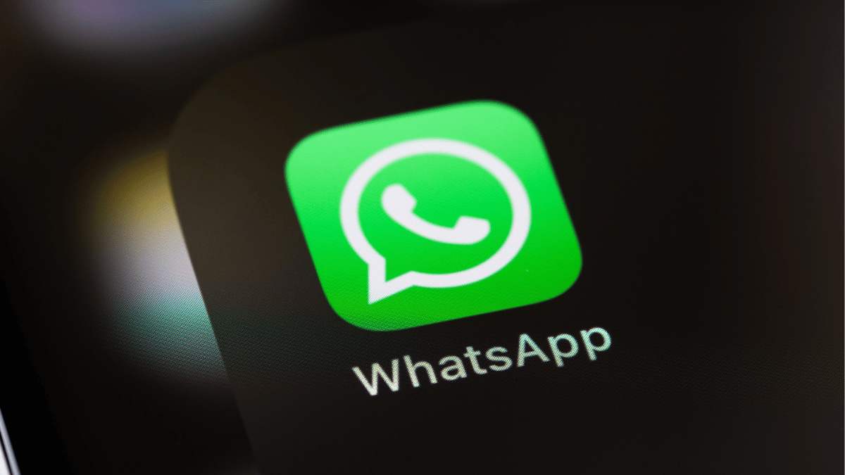 a-whatsapp-bug-lets-malicious-media-files-spread-through-group-chats-–-malwarebytes