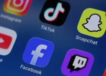 modi’s-ally-proposes-social-media-ban-for-india’s-teens-–-world-–-dawn.com