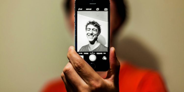 i-studied-10-years-of-instagram-posts.-here’s-how-social-media-has-changed