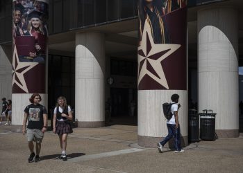 lecturer-no-longer-teaching-at-texas-state-university-after-expletive-filled-message-goes-public