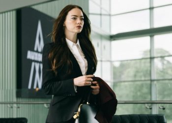 emma-stone-‘too-afraid’-of-own-mental-health-to-launch-instagram-account-–-asiaone