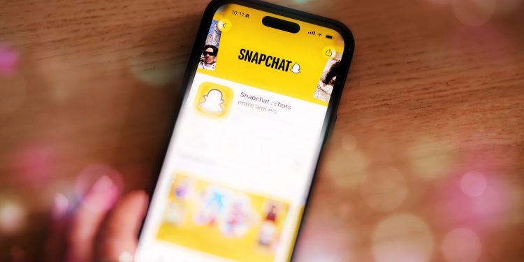 man-pleads-guilty-to-hacking-nearly-600-women’s-snapchat-accounts-–-bleeping-computer