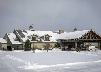 ace-bartenders-owners-purchase-the-club-at-blackthorne-for-$3.9m-amid-zoning-dispute