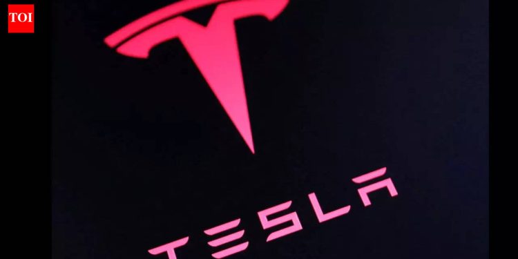 tesla-executive-raj-jegannathan-resigns-after-13-years;-says-on-linkedin,-‘to-the-teams