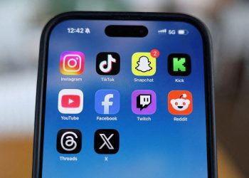 more-countries-consider-social-media-bans-for-minors-–-polskie-radio