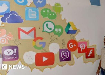 three-hour-takedown,-ai-labelling:-india’s-new-social-media-rules-spark-debate-–-bbc