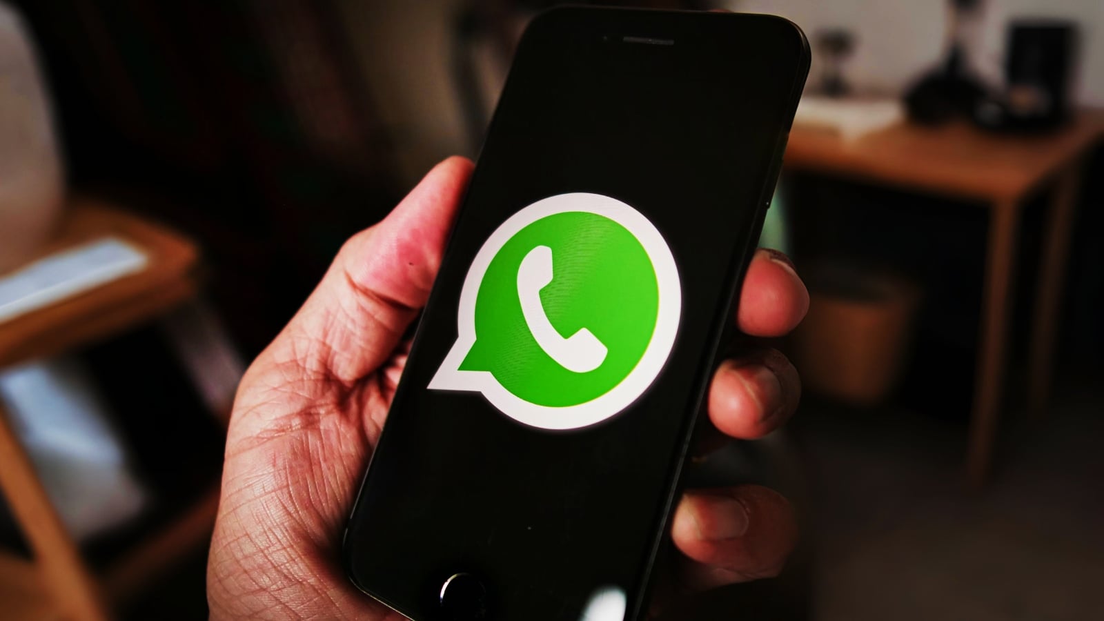russia-tries-to-block-whatsapp,-telegram-in-communication-blockade-–-bleeping-computer