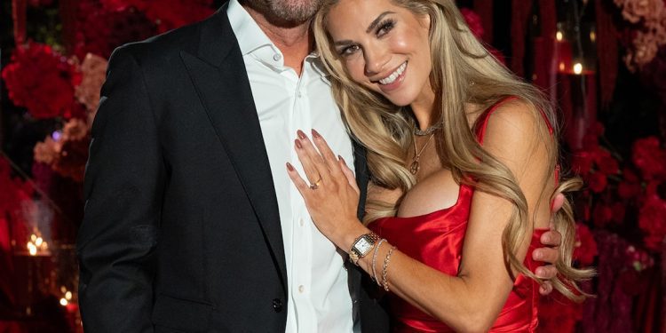 allison-holker-is-engaged-to-adam-edmunds-3-years-after-stephen-“twitch”-boss’-death