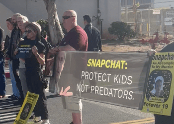 parents-accuse-snapchat-of-‘killing-children’-–-audacy