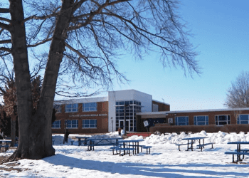 fairfax-county-students,-staffers-uneasy-after-school-shooting-threat-|-i-team-–-wjla