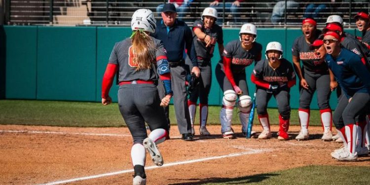 no-16-arizona-picks-up-wins-over-no.-10-stanford-and-santa-clara