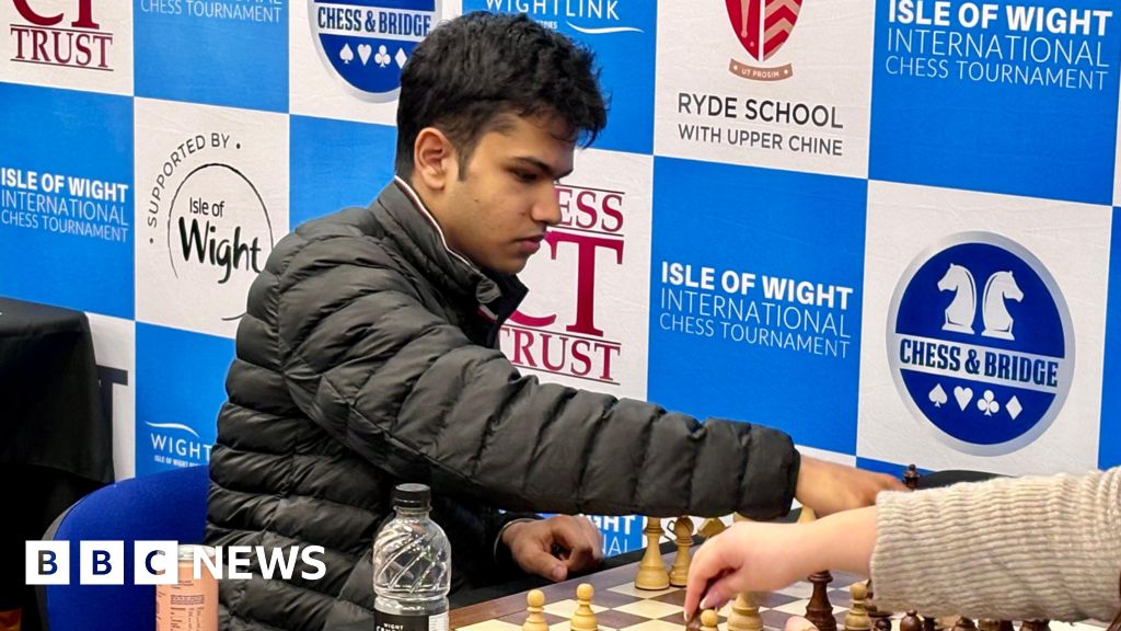 chess-used-to-be-for-nerds-–-now-everybody-wants-in-–-bbc