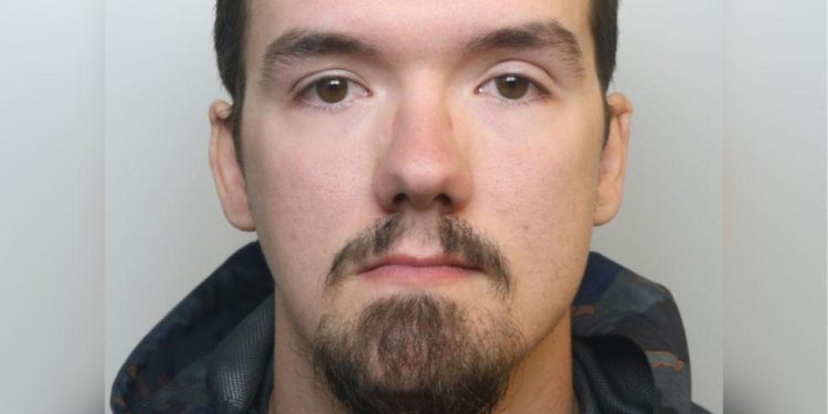 sex-offender-who-groomed-child-on-snapchat-jailed-–-aol.com
