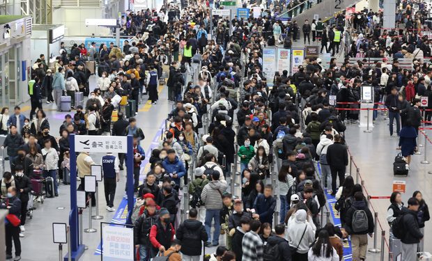 youtube-surges-past-blogs-as-go-to-source-for-travel-information-–-seoul-economic-daily