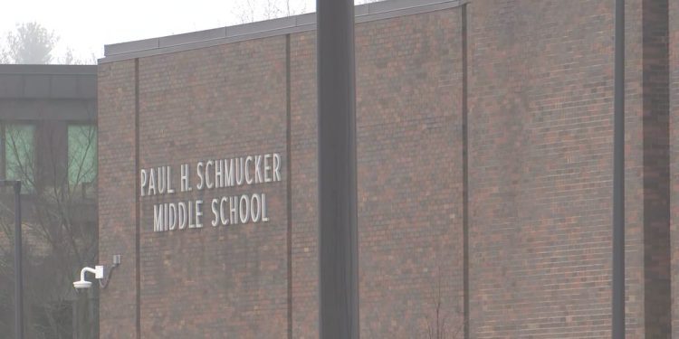 snapchat-threat-prompts-extra-security-at-schmucker-middle-school-–-wndu