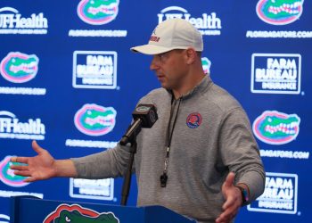 florida-hc-jon-sumrall-makes-feelings-crystal-clear-on-quarterback-battle-–-roundtable