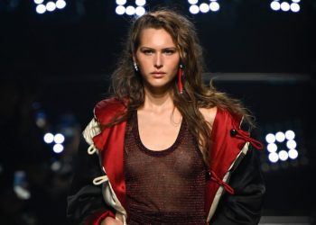 isabel-marant-fall-2026:-hot-hurry-–-wwd