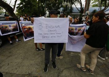 prayer-march-|-the-manila-times