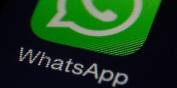 dutch-intelligence-says-russian-hackers-targeted-signal,-whatsapp-users-in-global-campaign