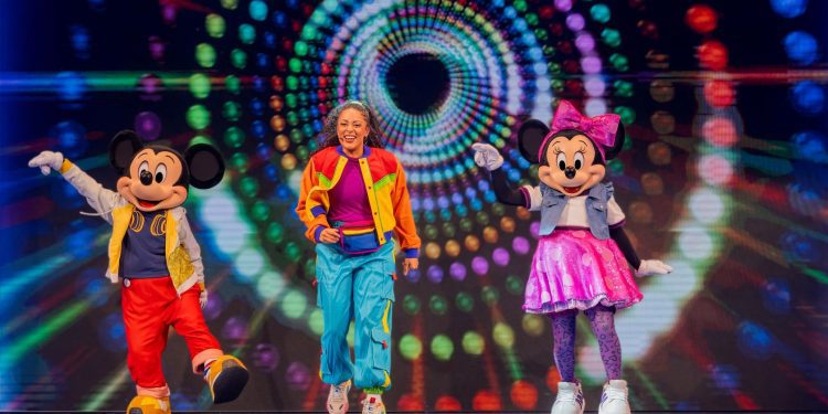 disney-sets-may-26-opening-for-walt-disney-studios-courtyard-and-disney-jr.-show