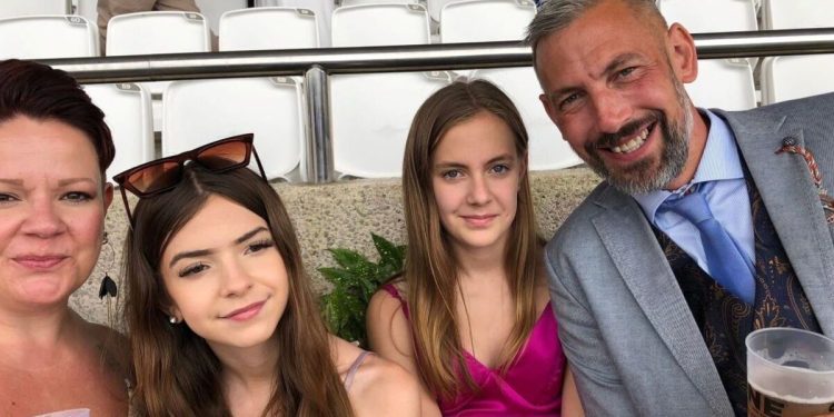 tragic-schoolgirl,-12,-took-her-own-life-after-bullying-as-family-suff-|-uk-|-news