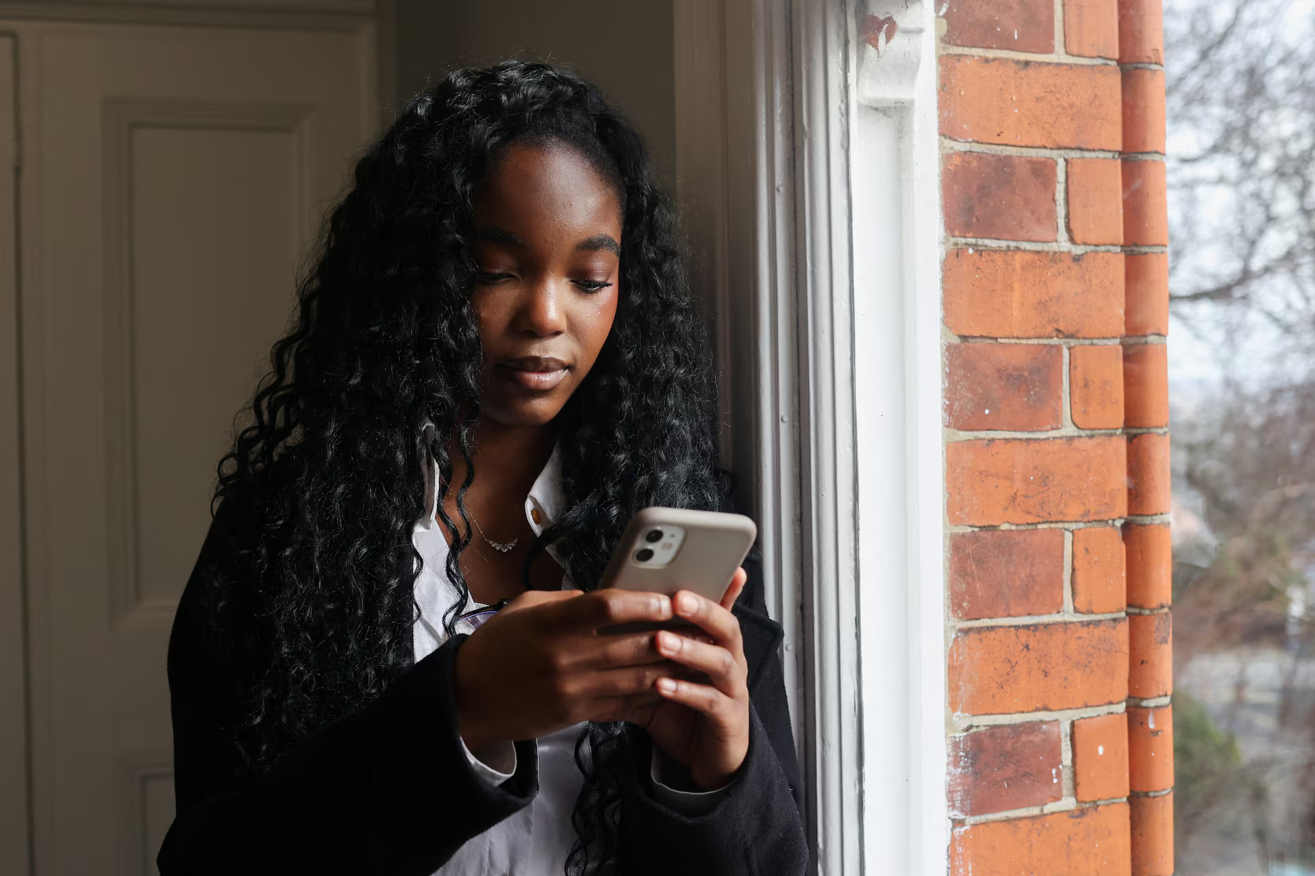 british-teens-resist-australian-style-social-media-ban-–-kathmandupost.com