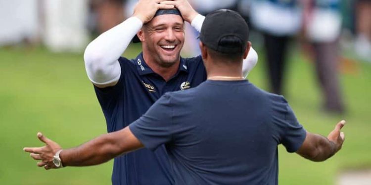 dechambeau-beats-liv-wild-card-richard-t.-lee-in-a-singapore-playoff