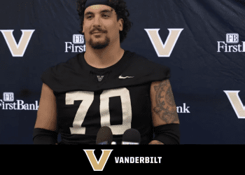 vufb-spring-practice-–-cade-mcconnell-–-vanderbilt-university-athletics