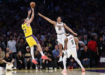 nuggets’-spencer-jones-goes-viral-for-linkedin-post-after-back-to-back-game-winners-hit-over-him