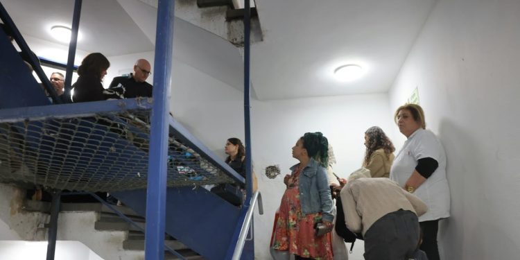 nights-of-sirens:-life-under-fire-in-jerusalem