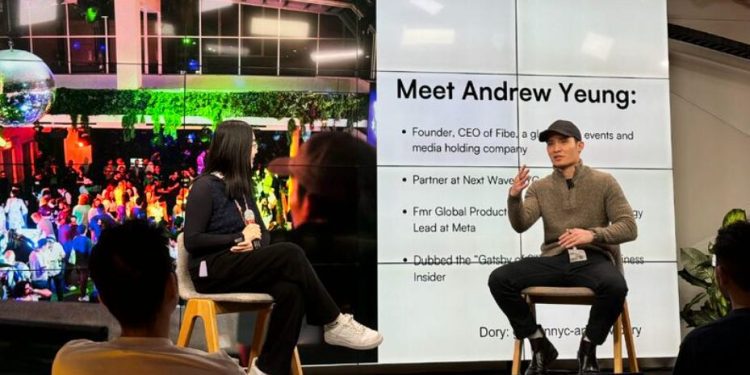 i-turned-my-side-hustle-into-a-7-figure-career-with-these-14-tools-–-business-insider