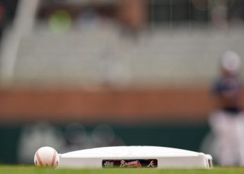 braves-have-7-games-lined-up-for-$10-tickets,-$250-dogs-and-$399-miller-high-lifes-|-11alive.com