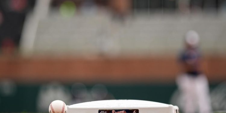 braves-have-7-games-lined-up-for-$10-tickets,-$250-dogs-and-$399-miller-high-lifes-|-11alive.com