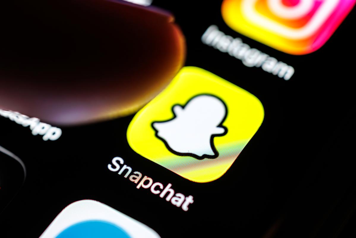 the-eu-is-investigating-snapchat-over-possible-child-protection-breaches-–-engadget