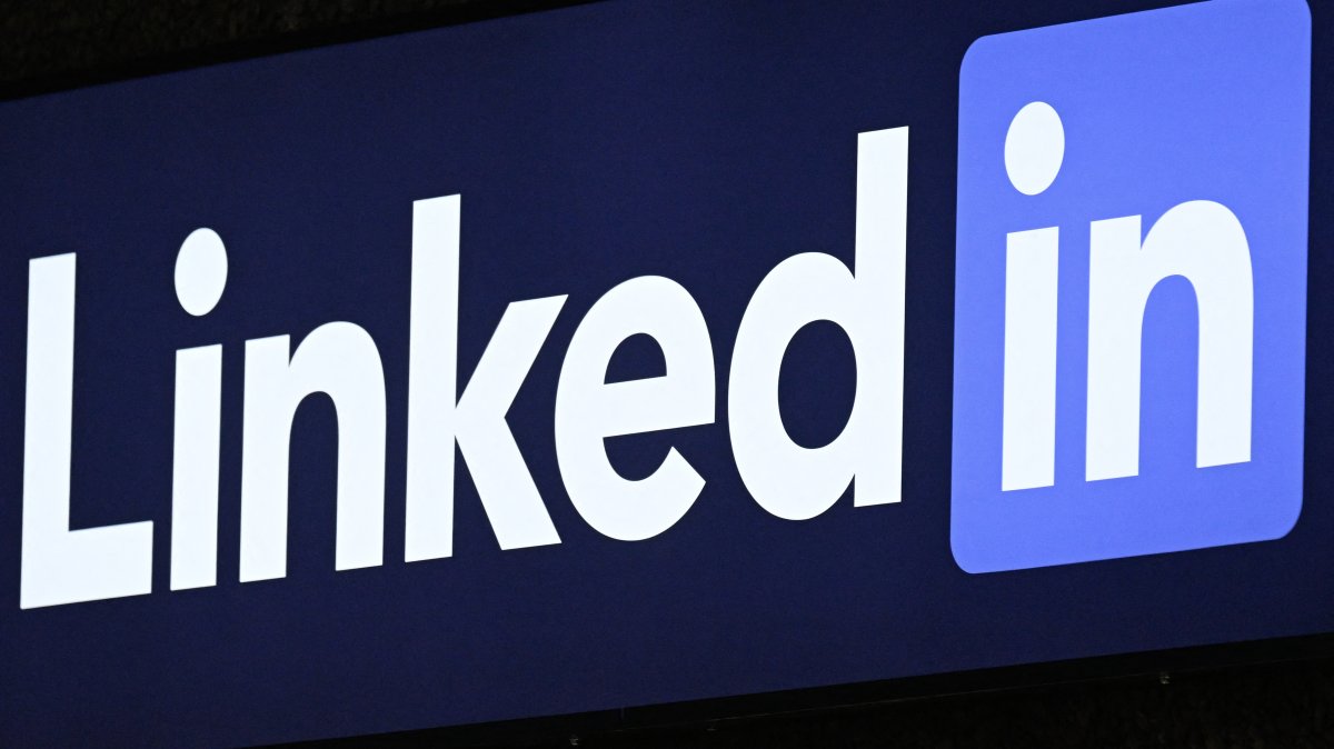 china-accused-of-using-fake-linkedin-profiles-to-target-nato,-eu-staff-|-daily-sabah