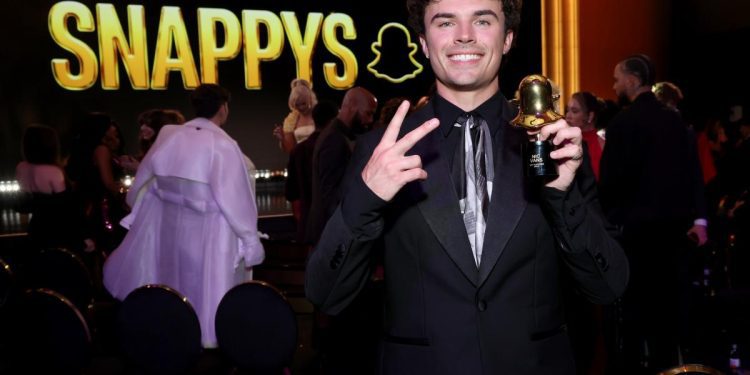 content-creators-celebrated-at-inaugural-snappys-event-–-page-six