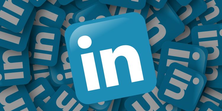 the-overly-polished-linkedin-profile-problem:-why-authenticity-beats-optimization