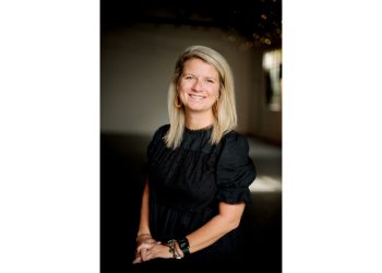 rachel-rogers-named-2026-sports-eta-woman-of-the-year-at-women’s-final-four-summit