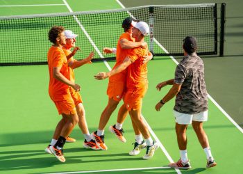 m.-tennis-seals-4-1-win-over-duke-–-miami-hurricanes
