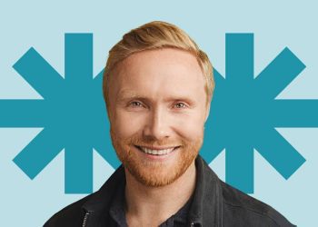 coworking-with-fintan-gillespie-–-marketing-brew