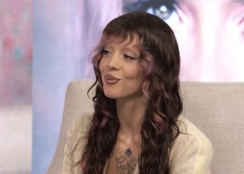 melanie-martinez-reveals-how-tumblr-could-get-her-to-make-a-new-account-–-yahoo