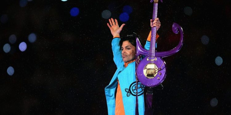 prince-estate-settles-with-apollonia-over-‘purple-rain’-co-star’s-trademarks-–-billboard