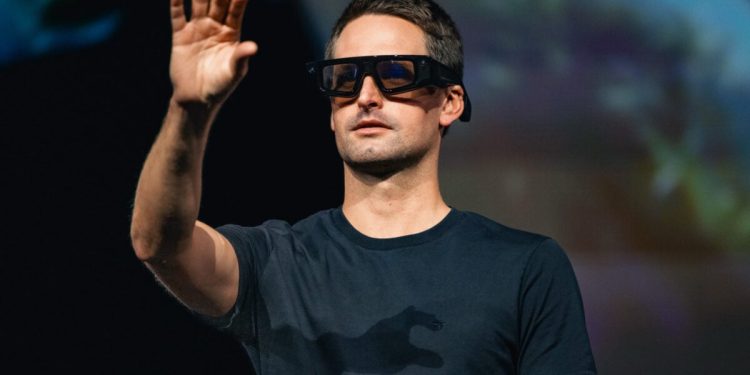 ‘the-meta-brand-is-not-something-people-want-to-put-anywhere-near-their-face,’-says-…