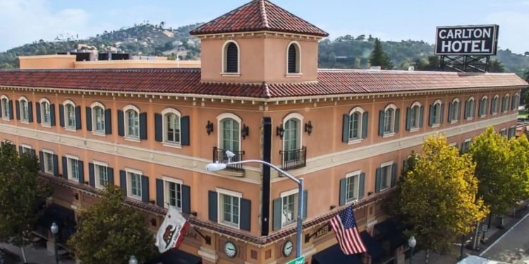 historic-carlton-hotel-reopens-after-major-renovations,-joins-marriott-tribute-portfolio