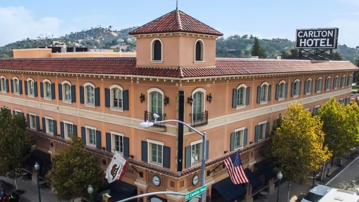 historic-carlton-hotel-reopens-after-major-renovations,-joins-marriott-tribute-portfolio