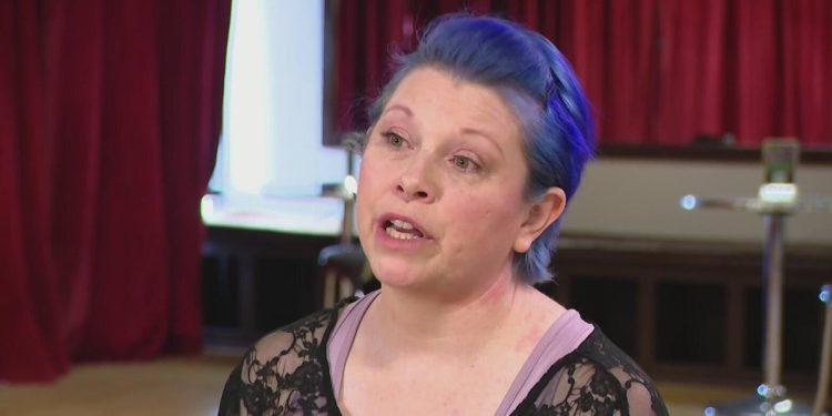 new-dallas-clubhouse-expands-support-for-north-texans-facing-cancer-–-cbs-news