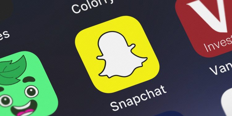 snapchat-messenger:-snap-cuts-16-percent-of-jobs-worldwide-|-heise-online