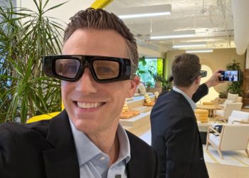 snapchat-bets-on-smart-glasses-as-the-future-–-aol.com