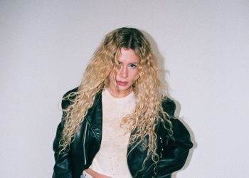 slayyyter-‘wor$t-girl-in-america’-album-review:-an-album-for-the-moment