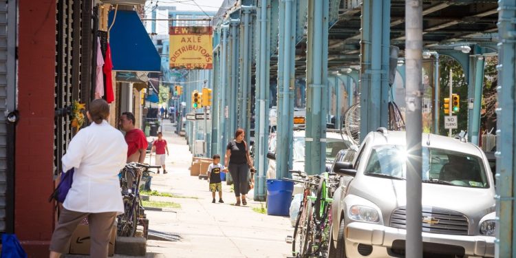 when-people-in-addiction-go-missing,-their-loved-ones-often-turn-to-facebook-groups-to-find-them